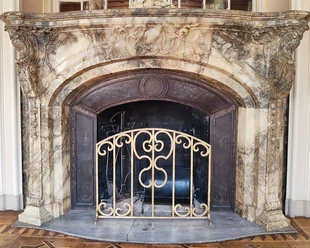 Conseils de sécurité autour d’une cheminée et de ses accessoires